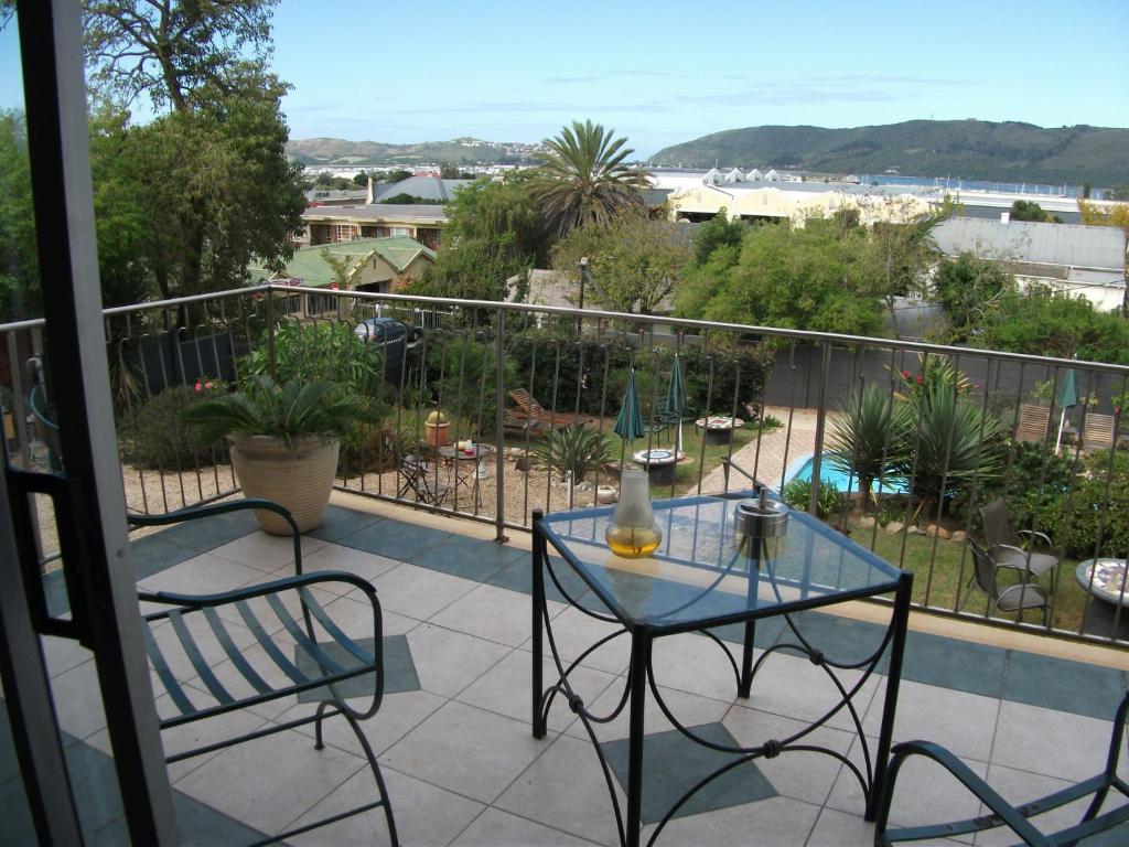 Aestas Bed & Breakfast Knysna Ruang foto