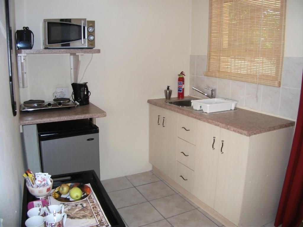 Aestas Bed & Breakfast Knysna Ruang foto