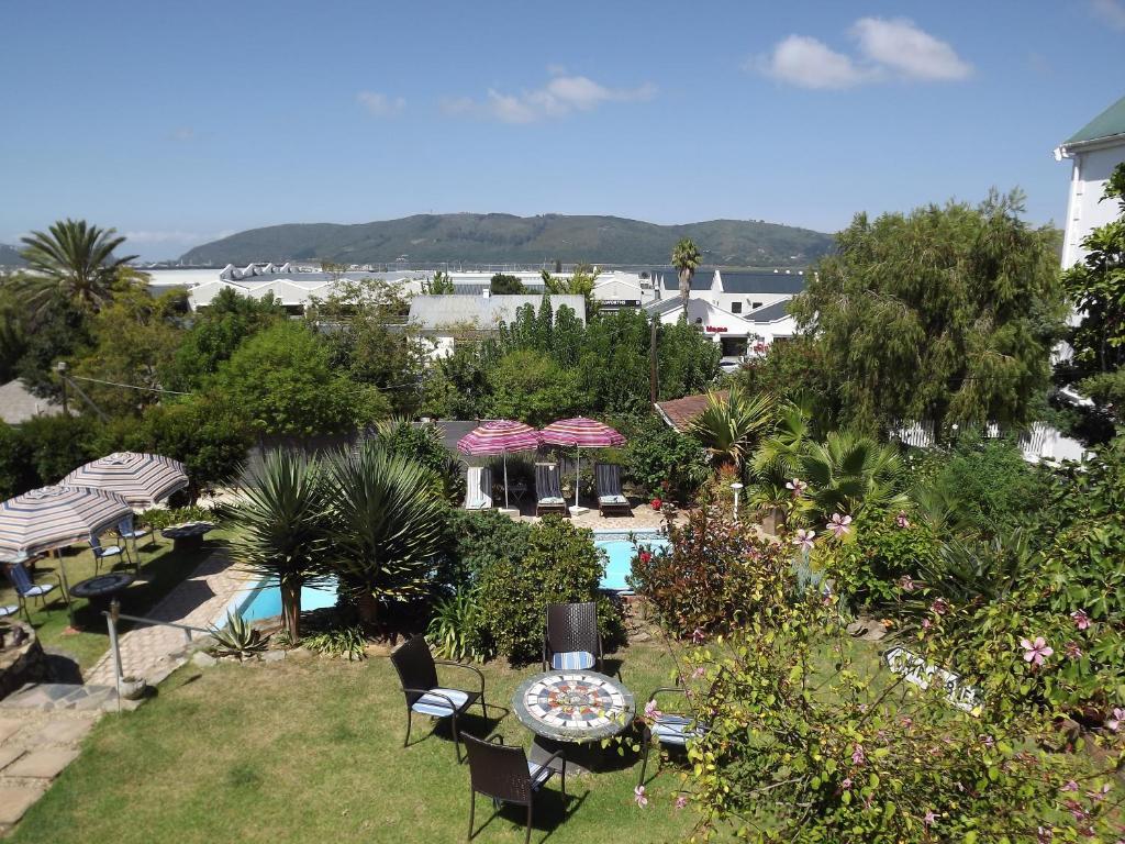 Aestas Bed & Breakfast Knysna Ruang foto