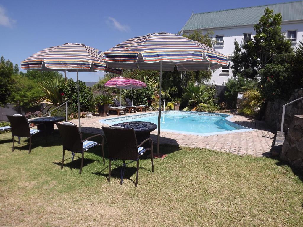 Aestas Bed & Breakfast Knysna Ruang foto