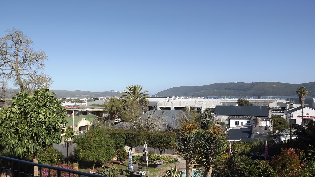 Aestas Bed & Breakfast Knysna Bagian luar foto