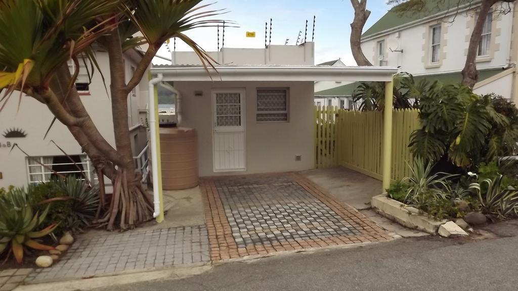Aestas Bed & Breakfast Knysna Bagian luar foto