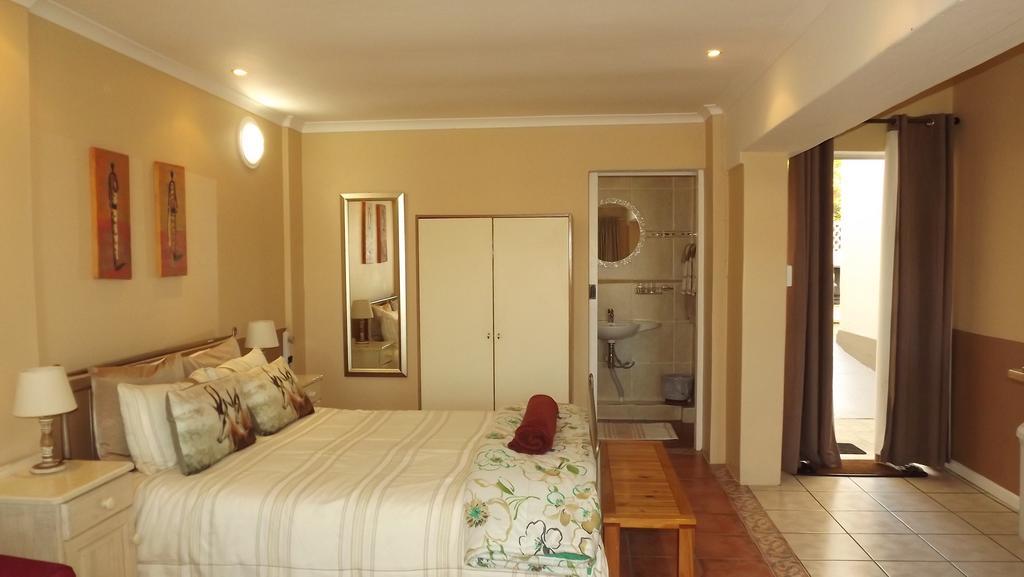 Aestas Bed & Breakfast Knysna Bagian luar foto