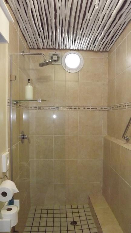 Aestas Bed & Breakfast Knysna Bagian luar foto