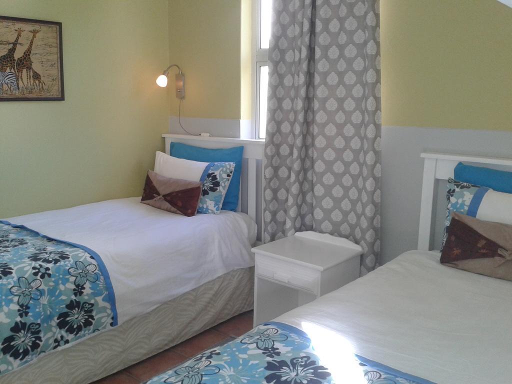 Aestas Bed & Breakfast Knysna Bagian luar foto