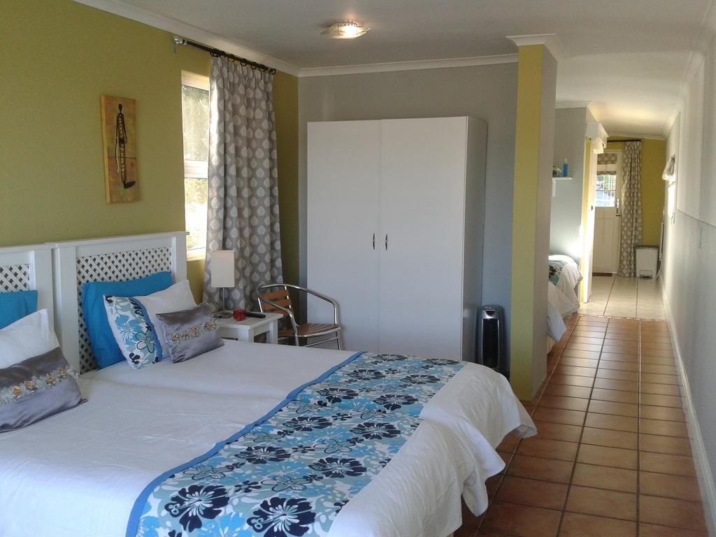 Aestas Bed & Breakfast Knysna Bagian luar foto